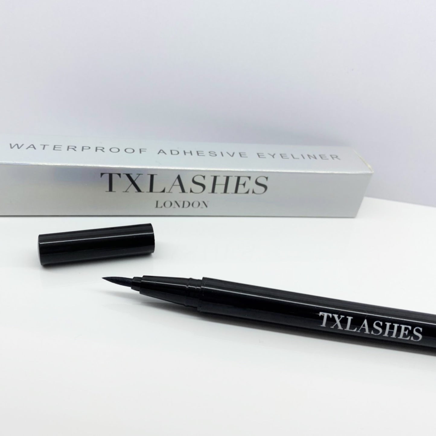 Eyeliner adhesive